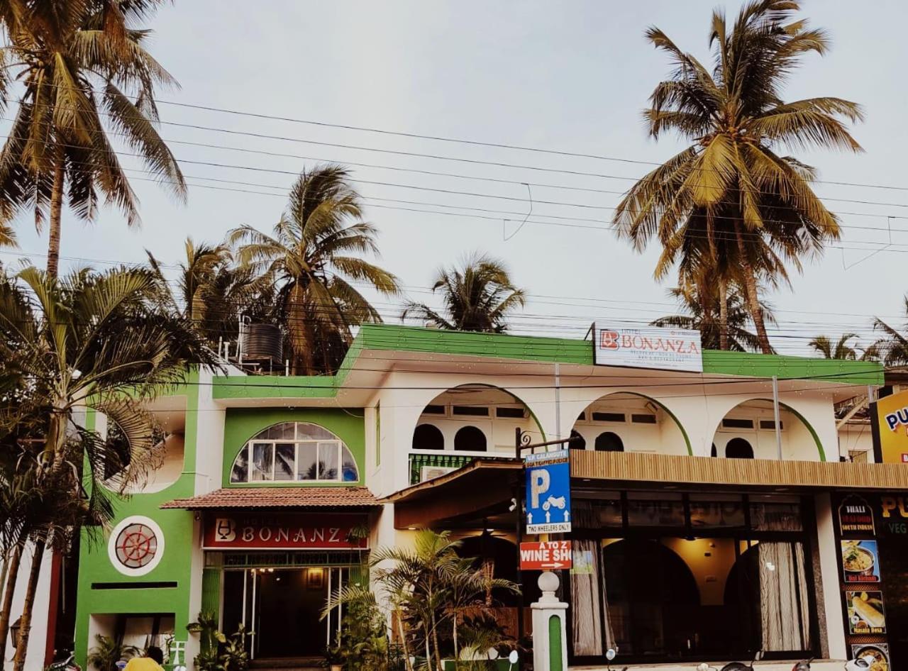 Hotel Bonanza Baga Bagian luar foto