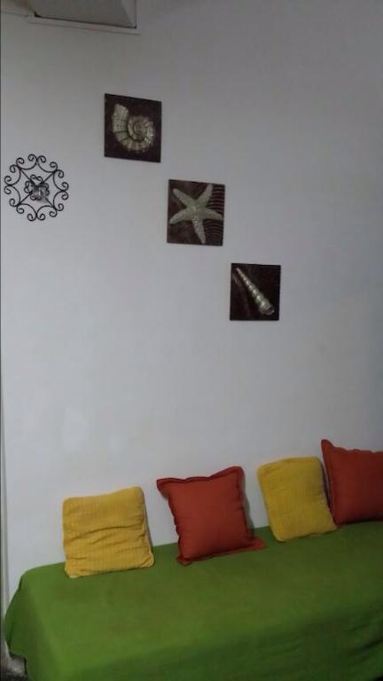 Hotel Bonanza Baga Bagian luar foto